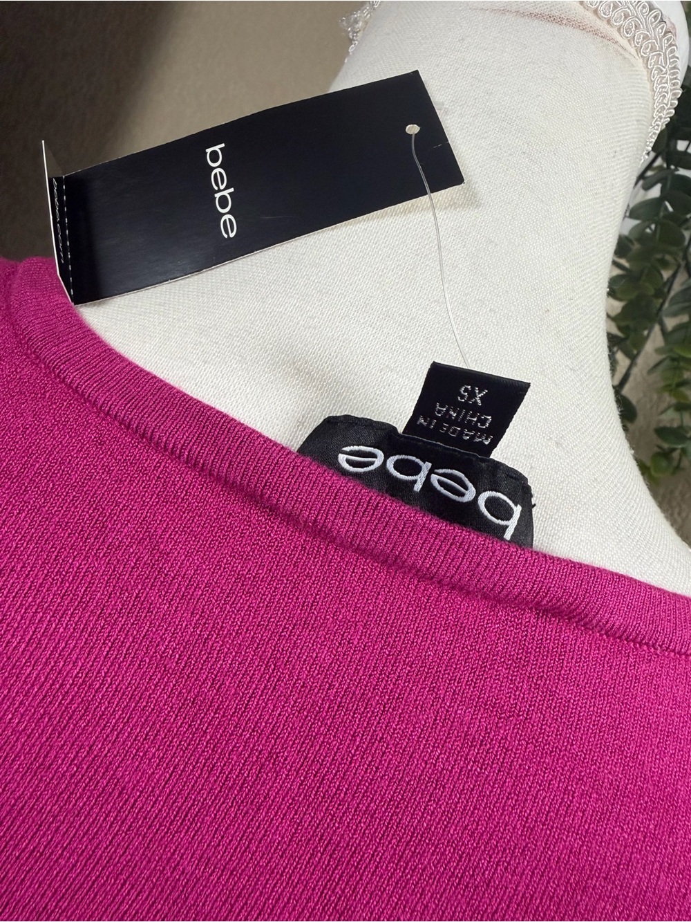 bebe Magenta Cold-Shoulder Scoop Neck Tank Top - Picture 5 of 5